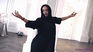 Sanktor - Arabic Dominant Mistress Is Teasing