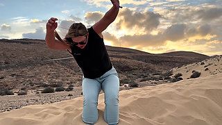 Stuck in the Sand - I Wet My Jeans While Trapped