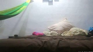 Solo Female Squirts on Webcam with Sex Toy