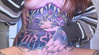 Pure Pee Desperation in the Hotel!