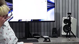 Office Slut Persuades Boss to Watch Her Wank