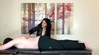 Seattle Masseuse Vanessa Cliff Squirts on Massage Table - Creampie & Squirting Orgasm