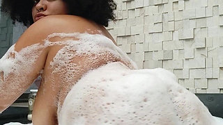 Big Ass Bubble Bath