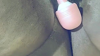 My Pussy Enjoys Big Toys & Vibrator