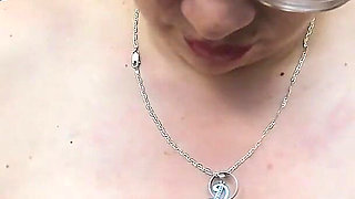 Stepmom with Big and Sexy Buttocks Has to Share a Room with Her Stepson