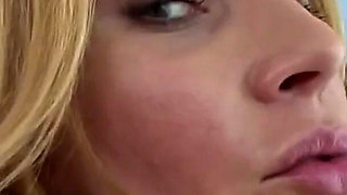 Blonde Milf does casting and gets her horny pussy licked