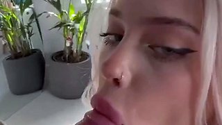 Ariesiatv Giving An Amazing POV Blowjob