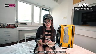 An alt-girl delivery girl brought me my order. I had to fuck the emo girl -