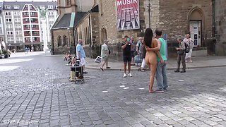 Kira Flashes Nude Publicly