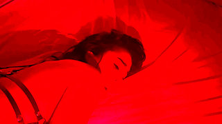 Husband gives his wife orgasm at the kitchen table