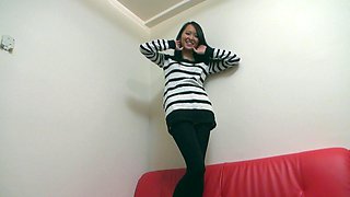 Korean wife on couch Amateur Asian Japanese Korean Webcams