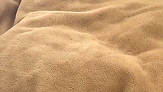 Romantic Morning Kisses with Chinese Babe Ended with Wild Pounding Creampie