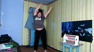 Shaking Our Bellies to Oriental Music