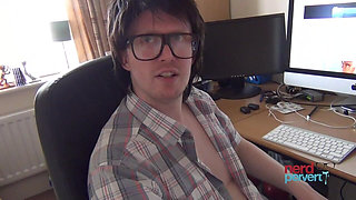 Nicoletta - MILF Cum Gulper