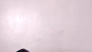 My Roommate Is Good on Bed