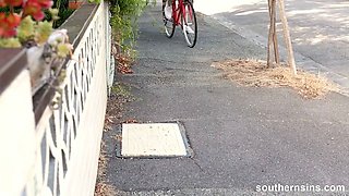 Aussie watches while we play