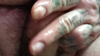 Self-edging with a lot of piss