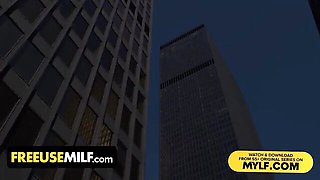 FreeUse - freeuse clip