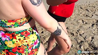 A day in South Beach with Alana Lace and Kelli Maxxx