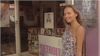Nude beauty caught in public, spreading wide