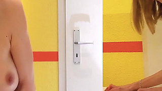 Jenga for Advanced - Fucking Machine Makes It Harder to Win