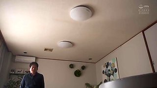 Adn-715 Id Been Abstaining From Sex And Saving Up My Sperm In An Attempt To Conceive, But When I Found Myself Alone With My Stepsister-in-law, Who Was Soaked In The Heavy Rain, I Couldnt Contain My Arousal With Azusa Hikari And Hikari Azusa