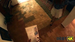 Debt4k. this facehole does its job perfectly