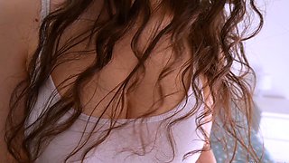 ElizaTheModel - Sister-s Friend Gives You A HandJob