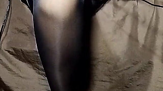 Horny Slut with a Creamy Horny Pussy Squirt Non Stop, Yummy