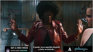 10 Girl Lesbian Gangbang! Rough Fisting, Strap-on Sex, And Squirting! - Spanish Subtitles