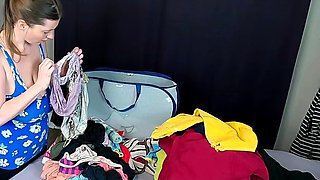 Big boobs webcam slut toys her asshole