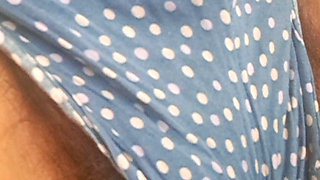 Mom in Bed, Touching Her Hot Pussy to Masturbate Before Bed