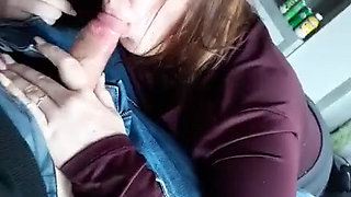 Girlfriend Giving Head