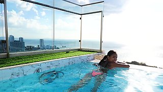 Bubble butt Thai GF first time anal fuck