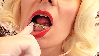 Pussy masturbation, braces fetish, medical gloves - MILF Arya Grander solo masturbation