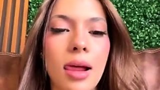 Brunette Solo Webcam Masturbation