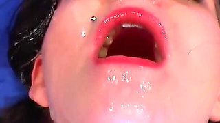 Brunette's First Time - John Thompson Ggg Bukkake Blast