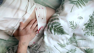 Good Morning Petite Pussy! I Want to Play with You
