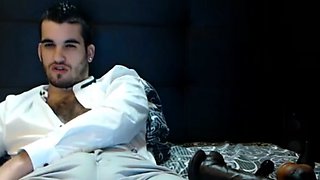 Amateur Bulging Jeans