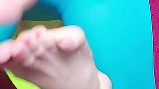 Foot Fetish, Feet Fetish, Leggings Fetish, MILF Fetish - I'm Your Fetish - Ginnagg