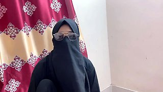 Mather- in-low fucking hard husband sex in alon room