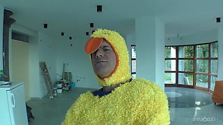 18-Year-Old Mary Monroe Gets An Anal Creampie in POV