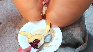 Amateur Couple Does Extreme BDSM with Food, Fisting and Huge Dildo