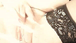 Sexy Smoking Mature Pussy