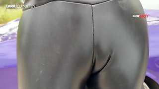 HHeimliches PARKPLATZ TREFFEN Leggings Fick Mit XXL FACIAL Mit Lara-Cumkitten - Big ass