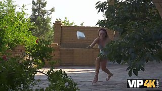 Vip4k. bride was having a nasty porn with a toastmaster while the groom was watching