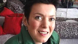Busty amateur MILF slut sucks small dick