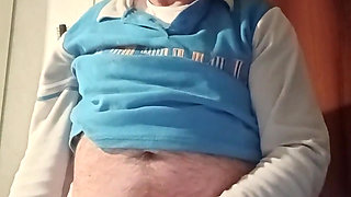 A Wank in My Bathroom Before Going to Sleep!