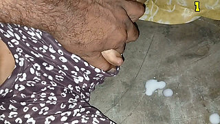 Step Shister Share Bed Night and Milk Press