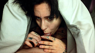 Morning Blowjob in Bed